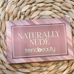 Naturally Nude Makeup Palette NWOT